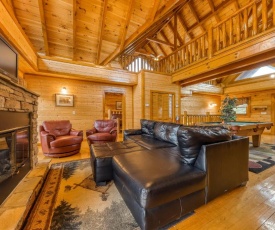 Mountain Theatre Lodge
