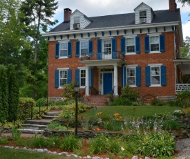 Lightner Farmhouse B&B