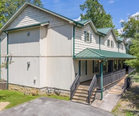 Red Maple Lodge Cabin