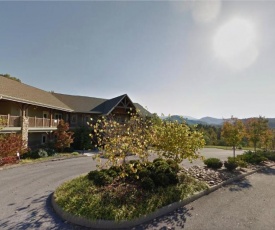 The Trailhead Condominiums