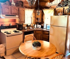 Twin Hearts Cabin