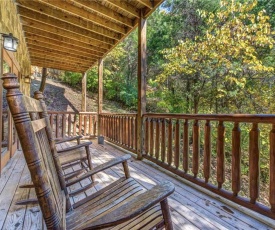 Moonlight Theater Lodge, 3 Bedrooms, Hot Tub, Pool, Sleeps 14