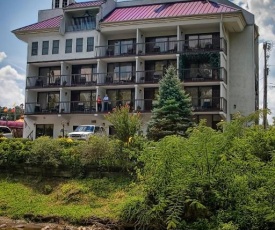 Rivergate Mountain Lodge