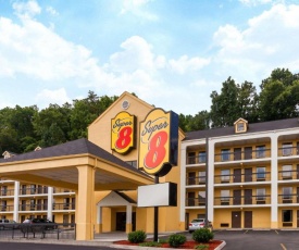 Super 8 by Wyndham Pigeon Forge-Emert St