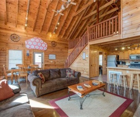 Take It Easy, 3 Bedrooms, Pool Table, Foosball, Hot Tub, WiFi, Sleeps 12