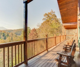 Bear Hunter, 4 Bedrooms, Sleeps 14, Theater, Jacuzzi, Arcade, Pool Table