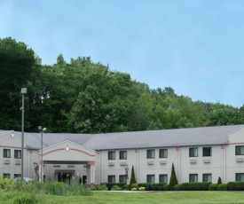 Super 8 by Wyndham Grove City