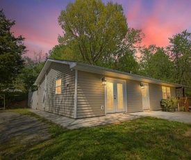 Captain Puddle Pirate's Hideaway - Near All Sevierville & Pigeon Forge Attractions & Great Smoky Mountains NP home