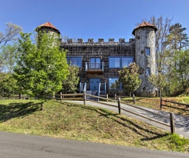 Castle in the Smokies Mtn View and Private Hot Tub!