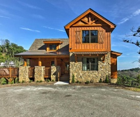 Family Mtn Cabin with Game Room, Hot Tub and Theater!