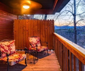 Great View! Pool Table,Hot Tub,Privacy,Fireplace