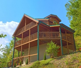 Heavenly Hideaway #256 by Aunt Bug's Cabin Rentals
