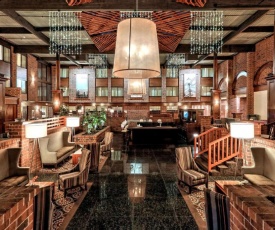 Best Western Premier the Central Hotel & Conference Center