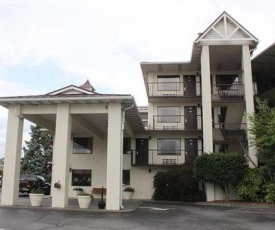 Landmark Inn