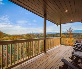Luxe Mountain-View Cabin with Hot Tub cabin