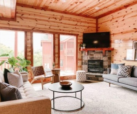 Modern Mountain Escape - beautiful views, heated indoor pool, hot tub, theater room, game room