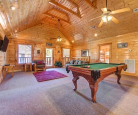 Moonlight Lodge, 8 Bedrooms, Hot Tub, Wi-Fi, Pool, Sleeps 40