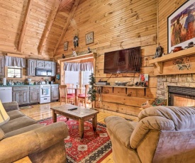 Mountain Rose Pigeon Forge Area Cabin with Hot Tub!
