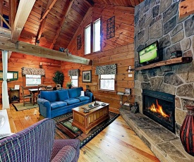 New Listing! Charming Cabin With Deck & Hot Tub Cabin