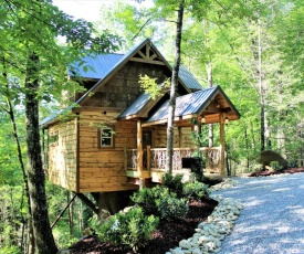 Out On A Limb (Treehouse) Cabin