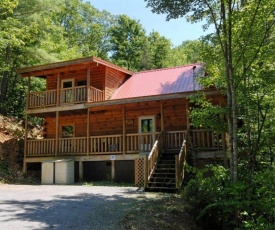 Pine Cove Hideaway #1816 by Aunt Bug's Cabin Rentals
