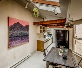 Row House Loft in Downtown Harrisburg near Hershey