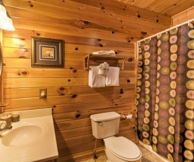 Sevierville Cabin with Deck and Hot Tub 10Min to Dtwn