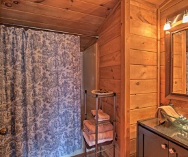 Sevierville Home with Hot Tub - 5 Min to Pigeon Forge