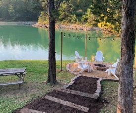 Smoky Mtn Lakefront Cabin with Games and Fire Pit!