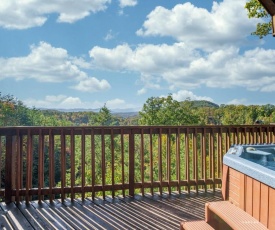 Smoky Valley Cabin Game Room Mountain Views Hot Tub Indoor Resort Pool