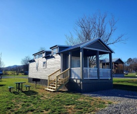 Southern Comfort cottage