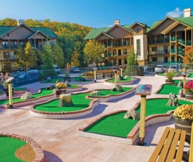 Warm and Beautifully Furnished Condo in Sevierville - One Bedroom #1