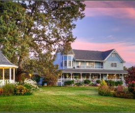Blue Mountain Mist Country Inn