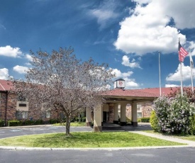 Red Roof Inn & Suites Hermitage