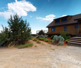 Wrap Around Deck, Mustang Mesa Cabin