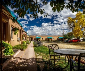 Stone Lizard Lodging