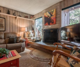 Condo Aspens5A Fireplace Wifi Balcony Sleeps 5