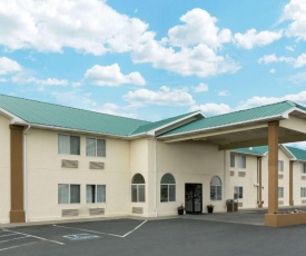 Super 8 by Wyndham Green River