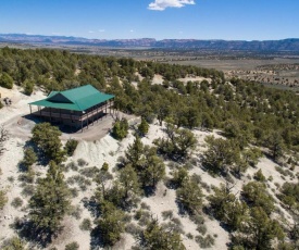 Ridgetop Hideaway