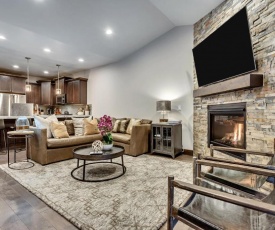 1176 W, Wintercress Trail Townhome Unit 33C Townhouse