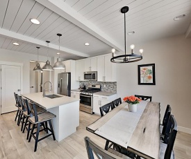 New-Build at Wasatch Springs with Private Hot Tub townhouse