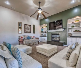 Luxe Home with Pool, Grill-25 Mins to St George