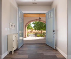 The Ella- Charming Villa in Elim Valley Community