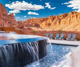 Padre Canyon Residences - Double Masters and King Suite with Pool