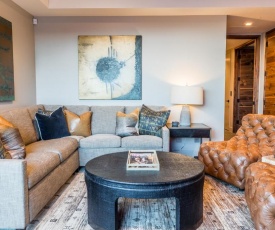 Padre Canyon Residences - King Suite