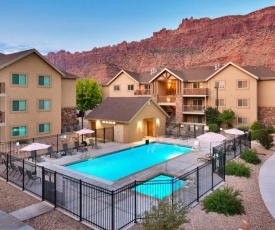 5D New RedCliff Condo, Pool & Hot Tub