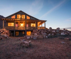 Hideout at the Rim