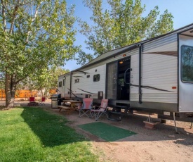 Outdoor Glamping Large RV Setup OK52