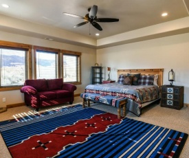 PR 24 - Luxury home with shared pool, hot tub 3 bedroom