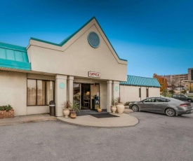 Econo Lodge Altoona I-99